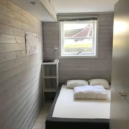Apartment Two-bedroom Apartment, Close To Ons